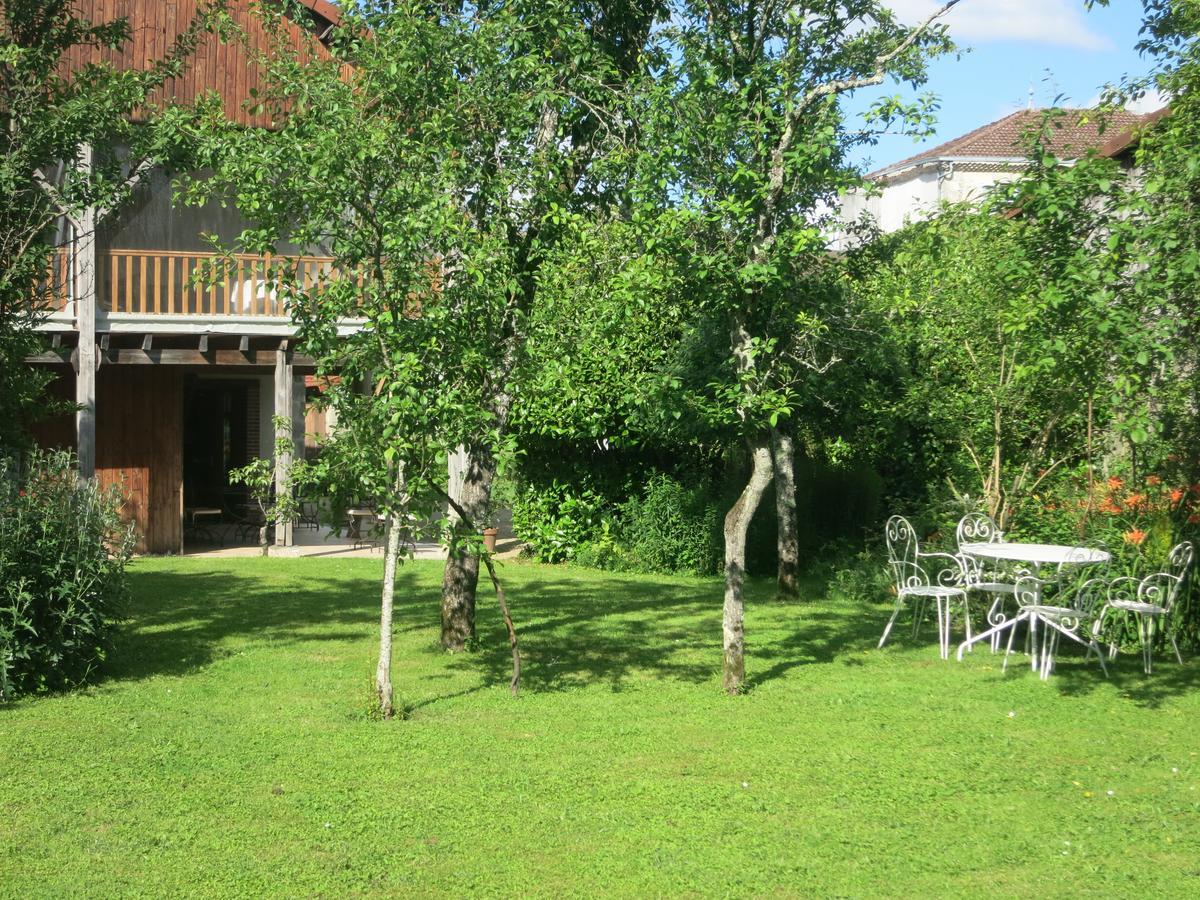 Les Jardins De Lily Hotel Saint-Léonard-de-Noblat Zewnętrze zdjęcie